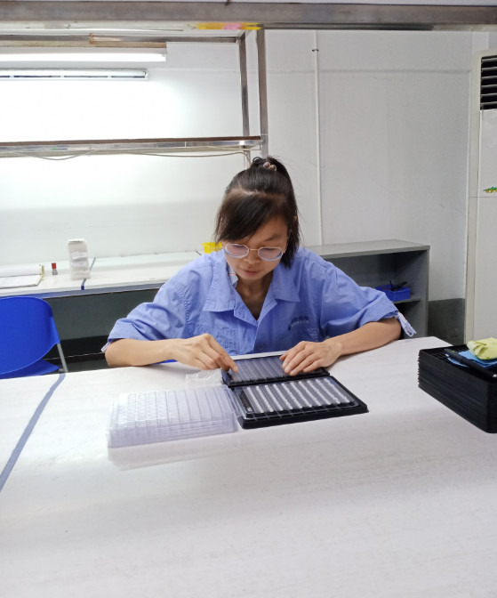 勤懇敬業(yè)、甘于奉獻(xiàn)---記晨信公司制造一部非標(biāo)班班長汪玲同志